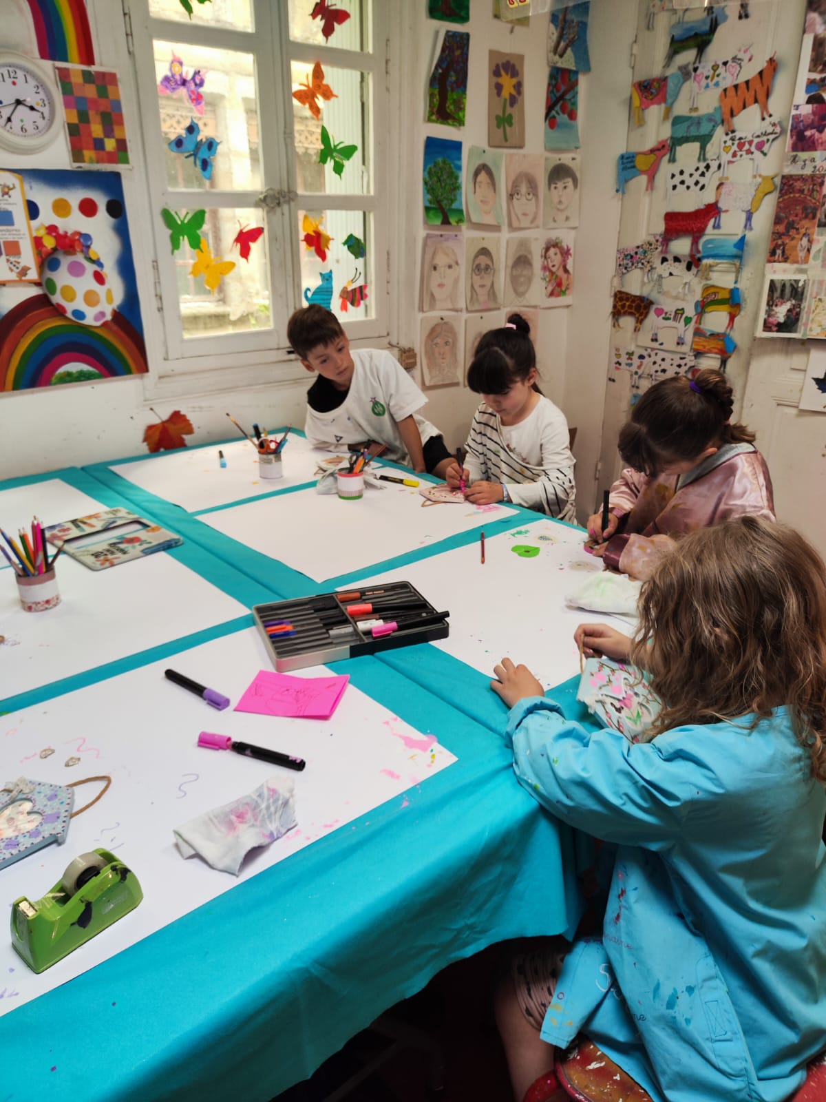 Les p'tits créateurs en pleine action