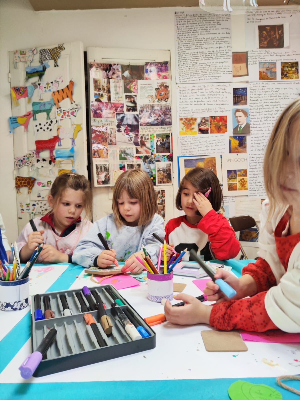 Les p'tits créateurs en pleine action